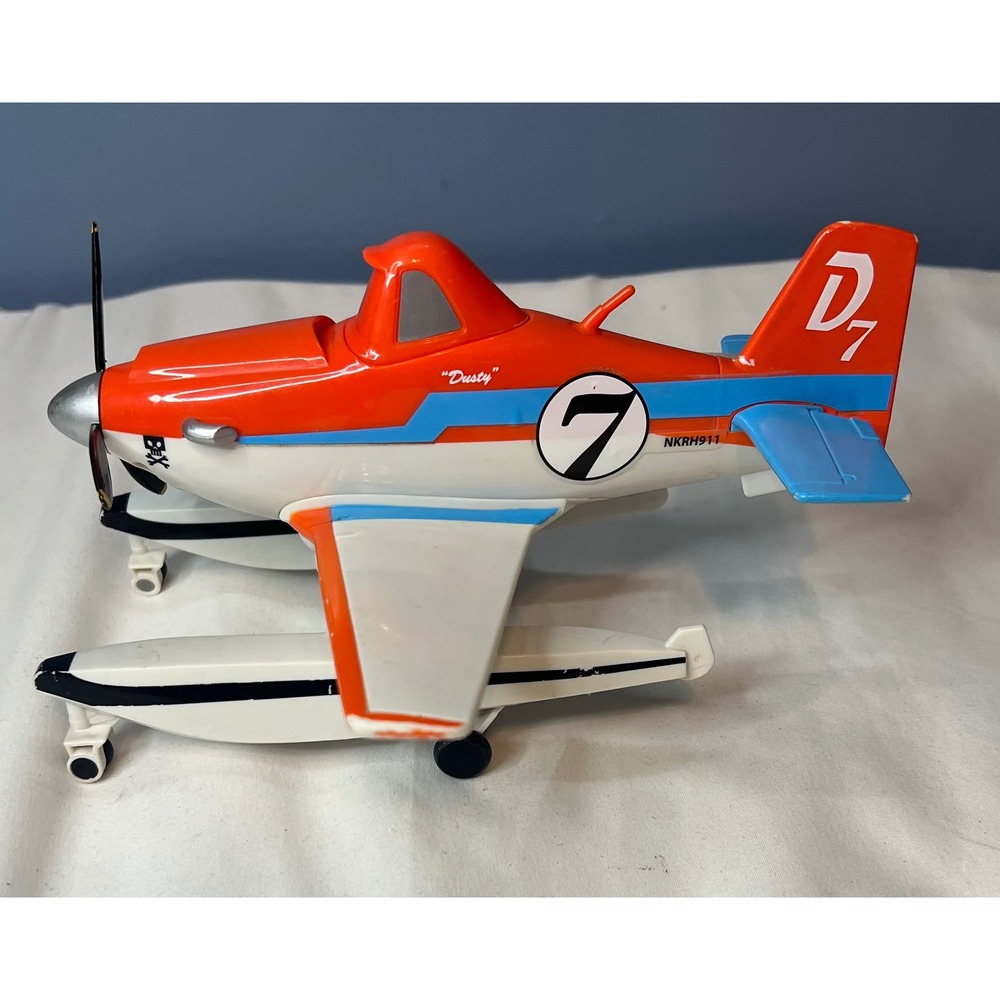 Disney Planes Dusty Crophopper Seaplane Toy Action Figure Pontoon Floats 7 D7